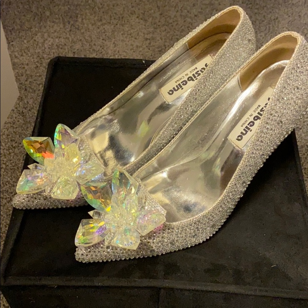 Yasibeina Cinderella shoes - Picture 3 of 5